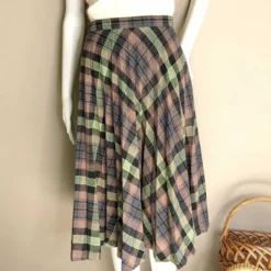 Jupe Tartan- 34 / 36 -Tops Élégants Soldes Boutique 07d5306e e4c9 4cea ae51 9fa79caf5aed