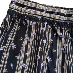 Short Fluide à Fleurs Et Rayures- 38 -Tops Élégants Soldes Boutique 1c99dffe 424f 4f4a b217 5910dd108167