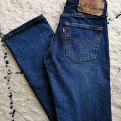 Jean Levi's 501 W26L32- 34 / 36 -Tops Élégants Soldes Boutique 265f23d3 c30d 4f6c b99a fa88ca3ea1f7