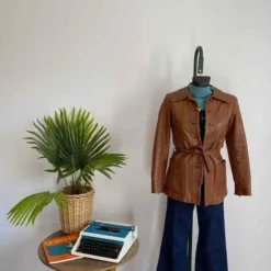 Pantalon Flare Sisley- 34 -Tops Élégants Soldes Boutique 30e72505 dd29 4ef2 83e2 3c4239905f62