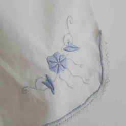 Short Brodée- 38 -Tops Élégants Soldes Boutique 3d4653b1 c847 423d a920 7eb218ab857c