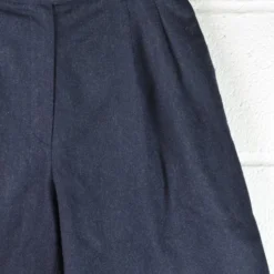 Short En Laine Et Cachemire- 36 -Tops Élégants Soldes Boutique 439ebc1e 5693 40e1 a7a9 dd40be87a94e