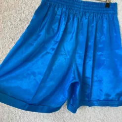 Short En Soie- 38 -Tops Élégants Soldes Boutique 46de190a 1f71 4ffa 9d38 c526917a018a