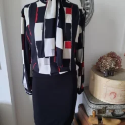 Blouse à Motifs- 42 / 44 -Tops Élégants Soldes Boutique 4eacfef7 6e40 4dcb 8f6e f9d0f4c94a82