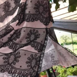 Jupon En Dentelle- 38 / 42 -Tops Élégants Soldes Boutique 4f883049 3f0f 4caf 860e 4bebe0785334