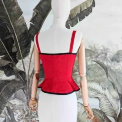 Top Yves Saint Laurent- 32 -Tops Élégants Soldes Boutique 5b640508 2fa8 4f4c bdf5 bb1ce8421d7f