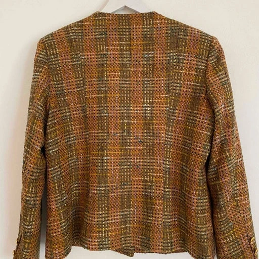 Tailleur Jupe En Tweed- 42 / 44 3 Tailleur Jupe En Tweed- 42 / 44 – Image 3