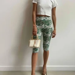 Cycliste à Fleurs- 34 -Tops Élégants Soldes Boutique 69d380cd a25e 44ad a7aa 11268c9b6e5d