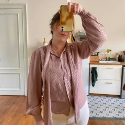 Blouse En Soie- 38 / 40 -Tops Élégants Soldes Boutique 716ecc4b a401 45cb 9dff edf6c234e77e