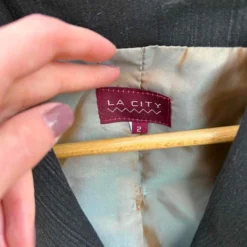 Tailleur Pantalon à Rayures- 38 -Tops Élégants Soldes Boutique 75b54b50 e184 4a57 b70d 36ea4ae80731