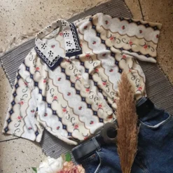 Mini-short à Fleurs- 38 13 Mini-short à Fleurs- 38 -Tops Élégants Soldes Boutique 779a97eb a22e 43c6 9b70 b01daed3d37b