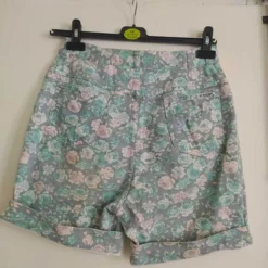 Short à Fleurs- 38 / 40 -Tops Élégants Soldes Boutique 7895e235 8930 4754 9634 4657542fd01a
