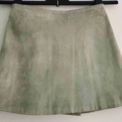 Mini-jupe 70's- 38 16 Mini-jupe 70's- 38 -Tops Élégants Soldes Boutique 78a3d2e5 69e7 42fc a758 96488636b4ea