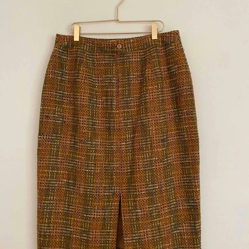 Tailleur Jupe En Tweed- 42 / 44 5 Tailleur Jupe En Tweed- 42 / 44 – Image 5