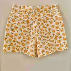 Short à Fleurs- 36 10 Short à Fleurs- 36 -Tops Élégants Soldes Boutique 8fa31944 13ed 4086 a9ef 564b4516a221