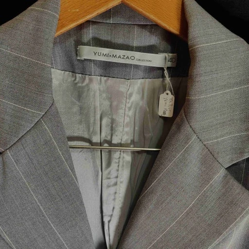 Tailleur Pantalon à Rayures- 38 / 40 2 Tailleur Pantalon à Rayures- 38 / 40 – Image 2