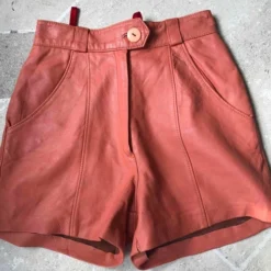 Short En Cuir- 34 -Tops Élégants Soldes Boutique 9a07647a 768f 4b6d 8a98 385c46a3bfe2