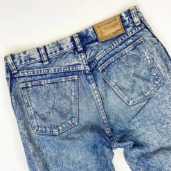 Jean Wrangler W33L36- 34 -Tops Élégants Soldes Boutique 9ca53ce4 1d91 4bf6 9ec3 4091e3e6bf7e