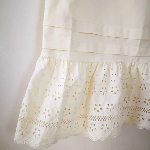 Jupe Brodée- 38 2 Jupe Brodée- 38 – Image 2