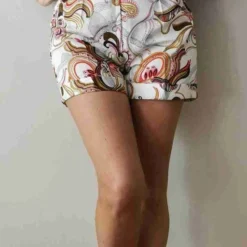 Short 70's- 38 / 40 -Tops Élégants Soldes Boutique b6d92a5a 58a6 414c 94ad 4d70b4400697