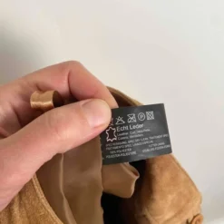 Jupe En Daim- 38 -Tops Élégants Soldes Boutique b7db06e7 b8aa 486d 9cd5 d278af7f3e2e