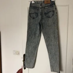 Jean W29L27- 38 / 40 -Tops Élégants Soldes Boutique bde78368 0a7c 4b1a bc79 a2ad6703217c