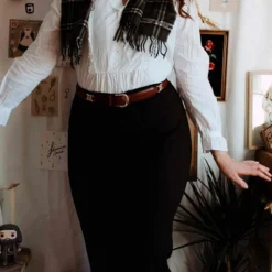 Pantalon En Laine- 44 -Tops Élégants Soldes Boutique cb192886 758e 4974 aac1 378d8bb5d4be