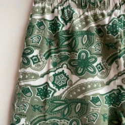 Cycliste à Fleurs- 34 -Tops Élégants Soldes Boutique d22d2fac fb64 44dd b162 71d70a7e5527