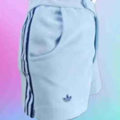 Short Adidas- 38 -Tops Élégants Soldes Boutique d32143d1 e023 402a a3d5 ed0bc7f9baab