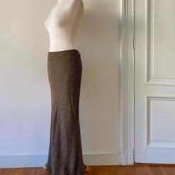 Jupe Longue à Pois- 38 11 Jupe Longue à Pois- 38 -Tops Élégants Soldes Boutique f2432b0a 5edc 4440 9495 28b7d85030d4