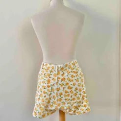 Short à Fleurs- 36 9 Short à Fleurs- 36 -Tops Élégants Soldes Boutique f39ccd78 6a32 4d91 b99e 535d7b5810c5
