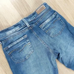 Jean Flare Lee- 34 -Tops Élégants Soldes Boutique f88e7382 4eff 44aa b136 fdfd8f4dc739