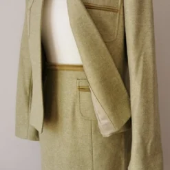 Tailleur Jupe En Laine- 38 11 Tailleur Jupe En Laine- 38 -Tops Élégants Soldes Boutique tailleur jupe en laine 4